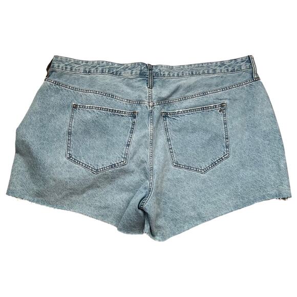 Madewell The Mom Jean Cutoff Distressed Denim Shorts Size 24 - Picture 2 of 5